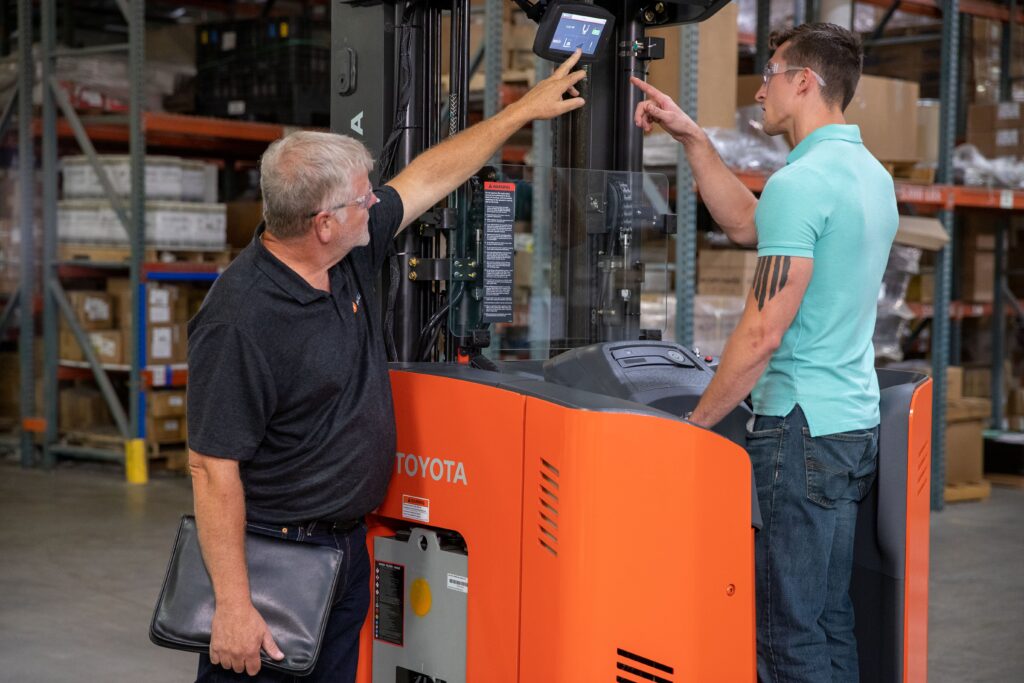 forklift inspection