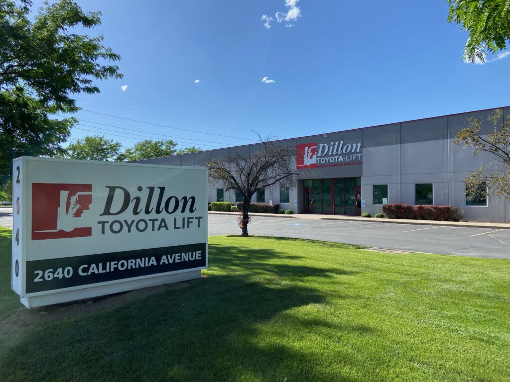 Dillon Toyota Lift Salt Lake City Utah location